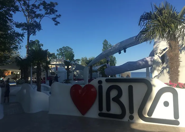 Arcadia In Gagarin Plaza *