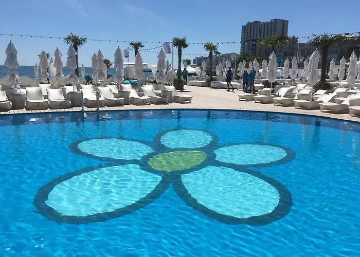 Arcadia In Gagarin Plaza